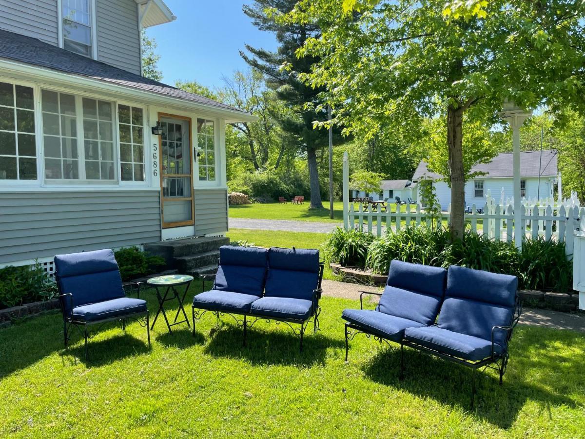 Drop Anchor Cottages And Lake House Geneva-on-the-Lake Extérieur photo