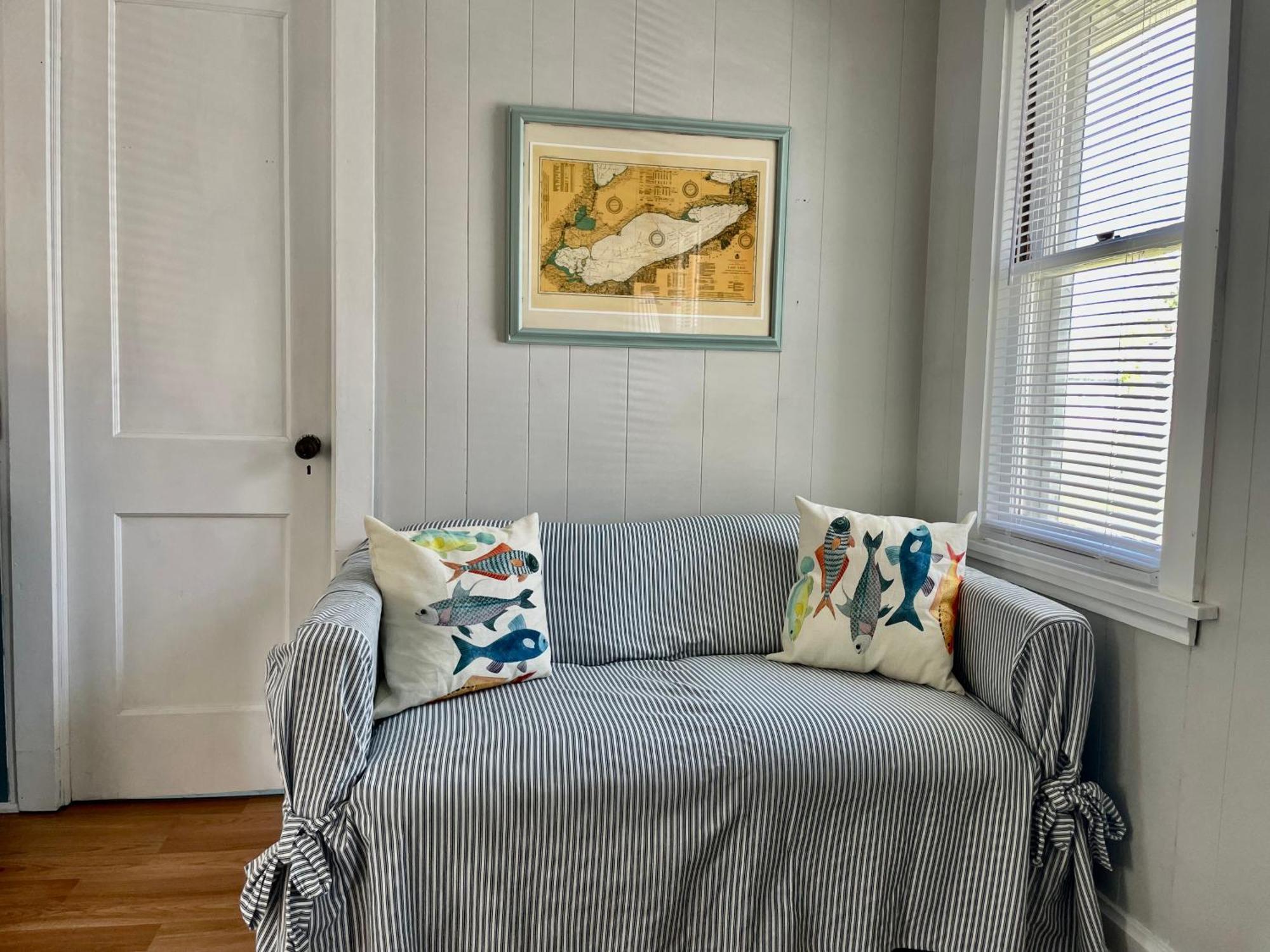 Drop Anchor Cottages And Lake House Geneva-on-the-Lake Extérieur photo