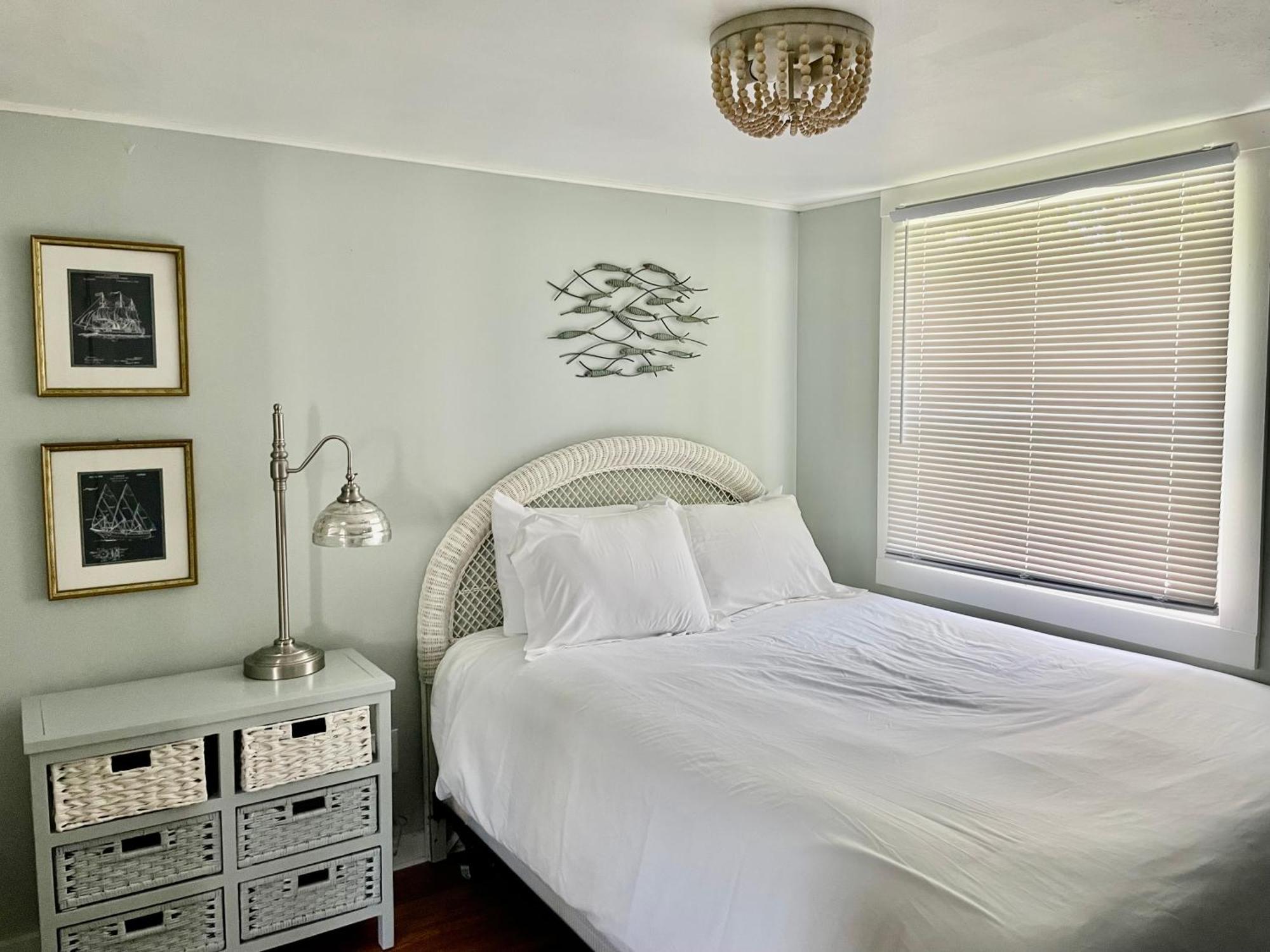 Drop Anchor Cottages And Lake House Geneva-on-the-Lake Extérieur photo
